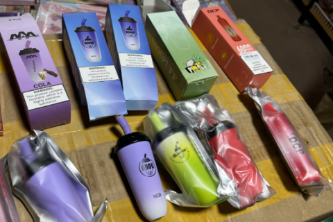 minicup奶茶杯电子烟的零售价：市场价格与购买策略探讨