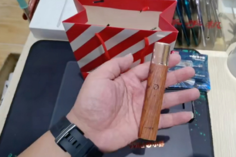Yooz迷你电子烟充电怎么看充好了？教你轻松掌握充电状态