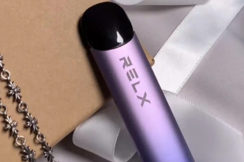 悦刻四代艺术家烟杆的使用体验如何？为何适合艺术家使用？