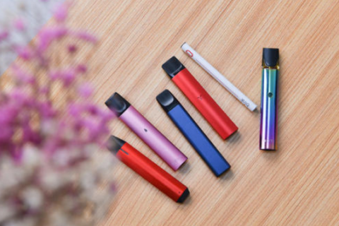 悦刻五代烟弹的烟油容量是多少？如何确认是否已经用尽？