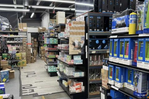 美国调研｜再探洛杉矶电子烟市场：FLUM遥遥领先，GEEK BAR未来可期