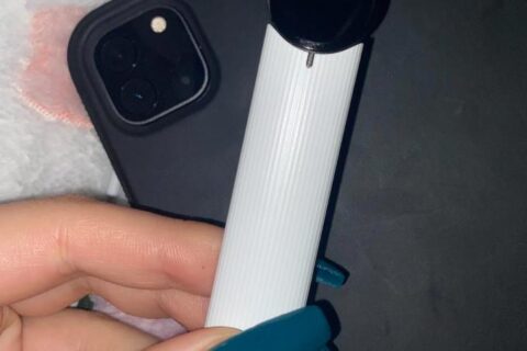 悦刻电子烟三代灵点怎么样？看看老玩家怎么说
