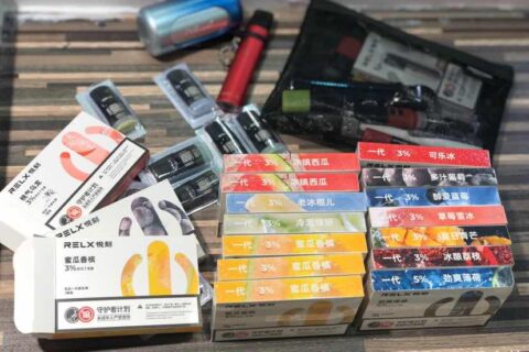 悦刻一代烟弹口味测评