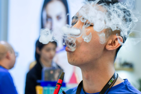 一天抽多少口电子烟比较合适？