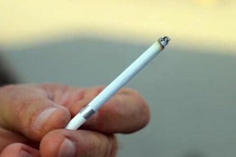 抽电子烟同样有戒断反应吗？