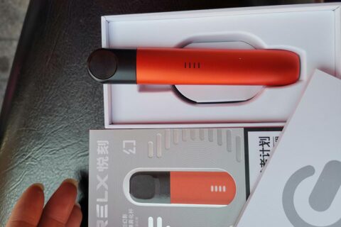 悦刻五代实体店多少钱一套？