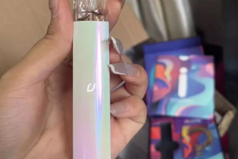 lvluo绿萝烟弹多少钱一盒？